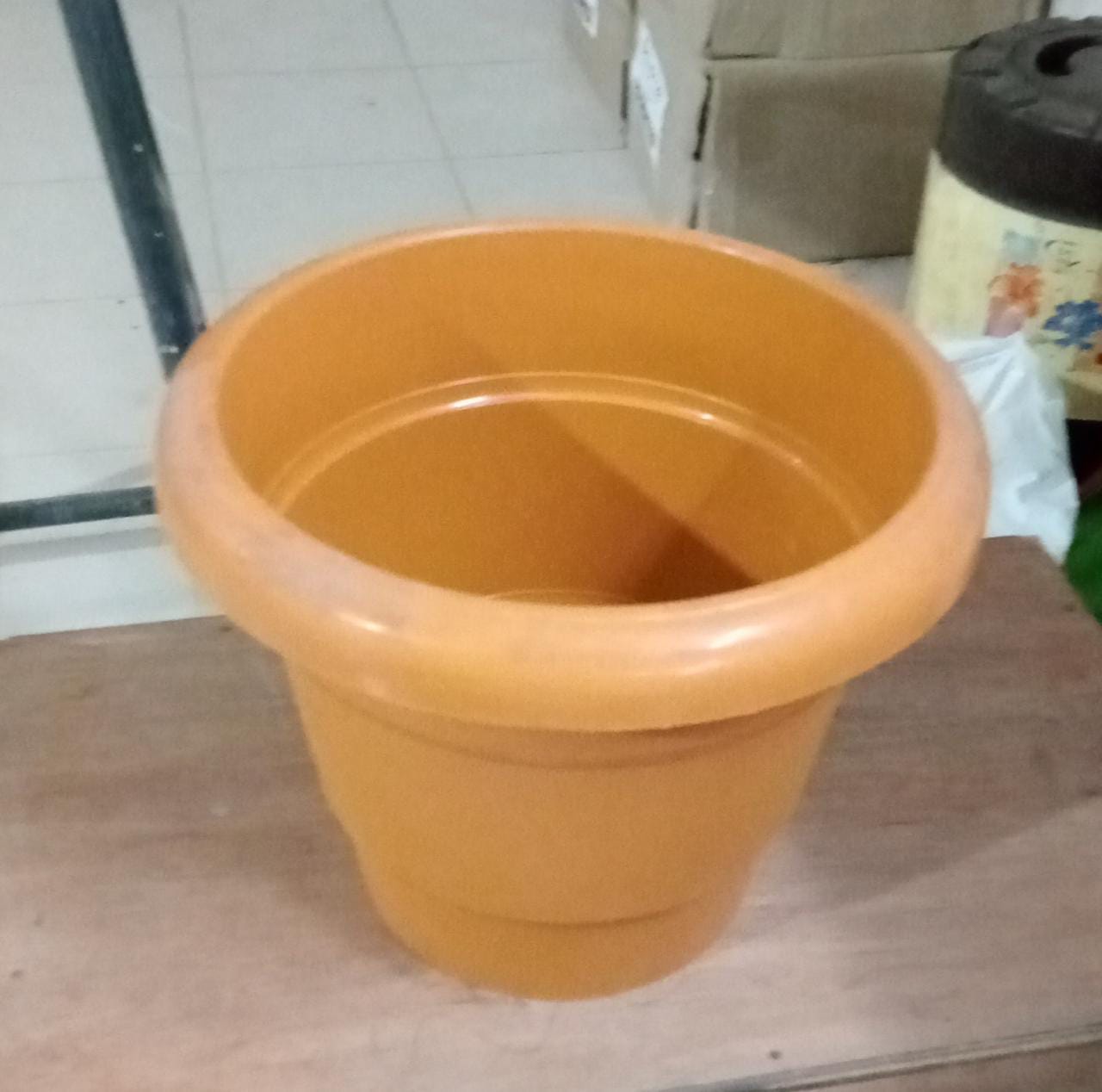 0822 Pot de jardinière en plastique lourd / Gamla (marron, paquet de 1)