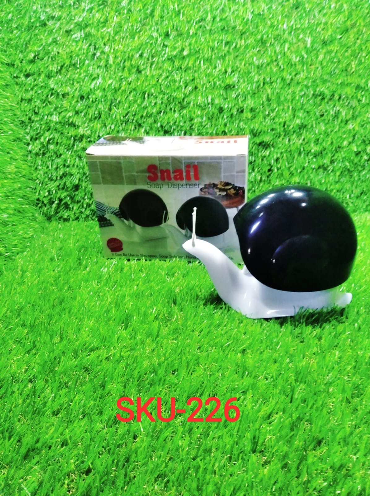 0226 Portable Snail Shape Liquid Soap Dispenser DeoDap