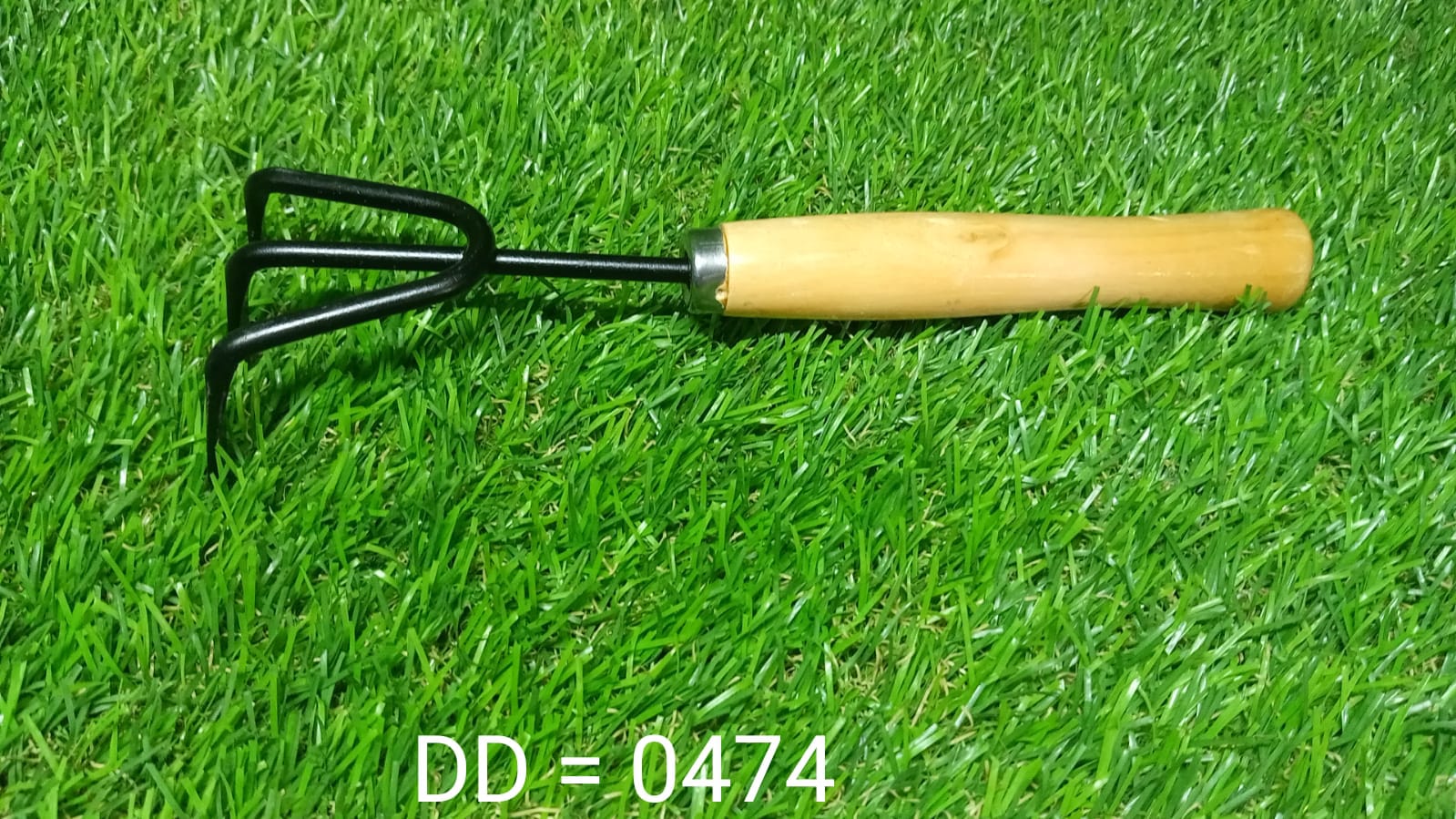 474 Hand Cultivator (Steel, Black) DeoDap